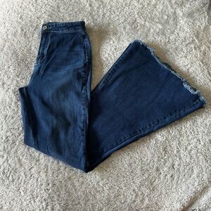 anna-kaci bell bottom jeans!